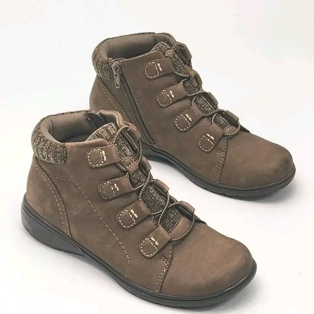 Clarks Collection Boot Ankle Bootie Brown Faux Suede Zip Women Sz 8.5 Winter